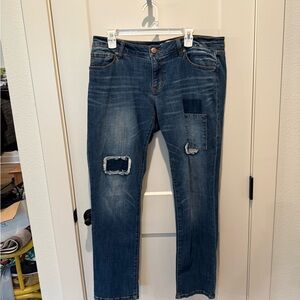 Cabi Ladies Boyfriend denim Jeans w/Patches. Blue, size 12.  Waist 19”
